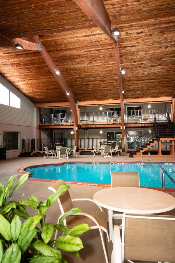 Best Western Plus Plattsburgh Eksteriør billede