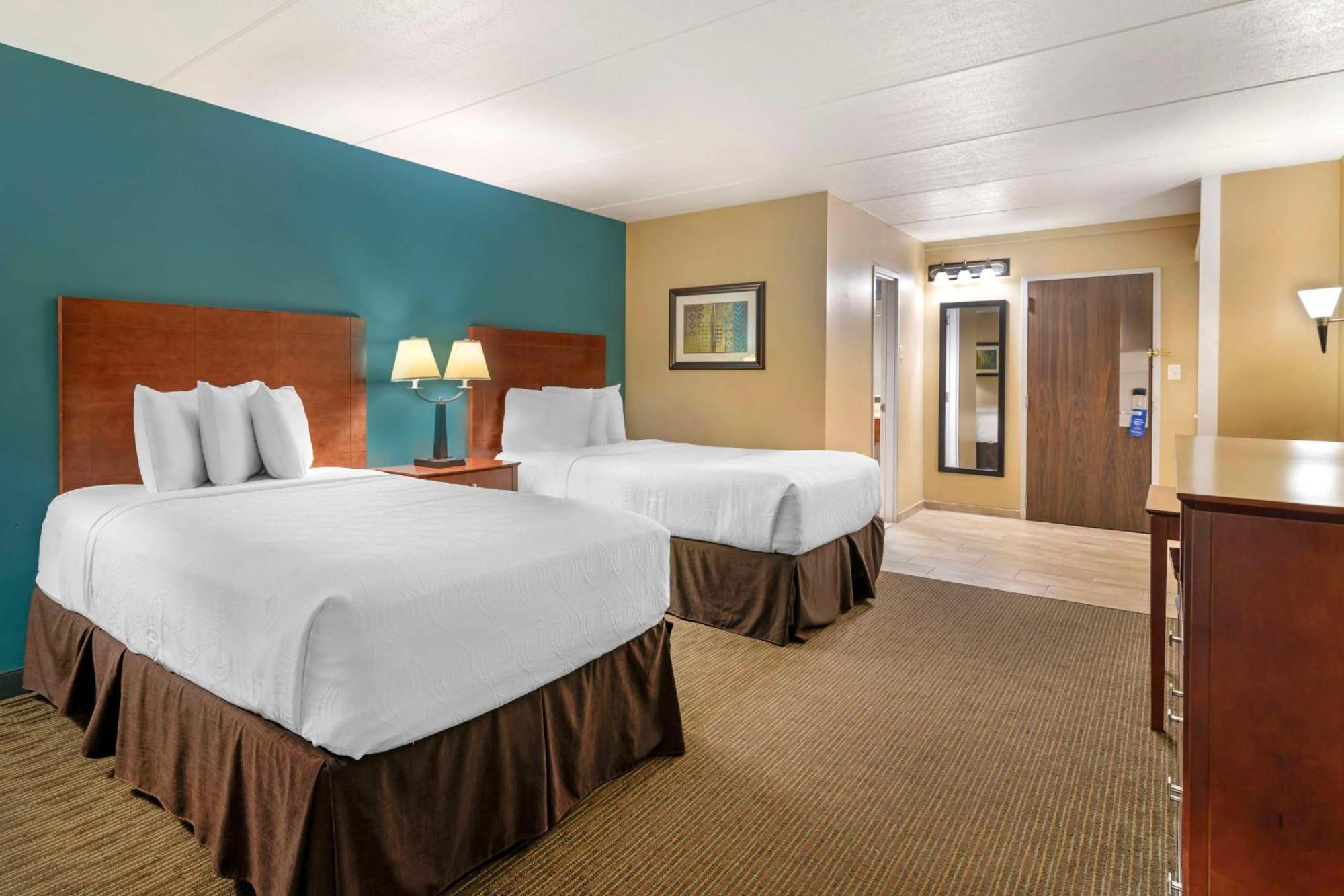 Best Western Plus Plattsburgh Eksteriør billede