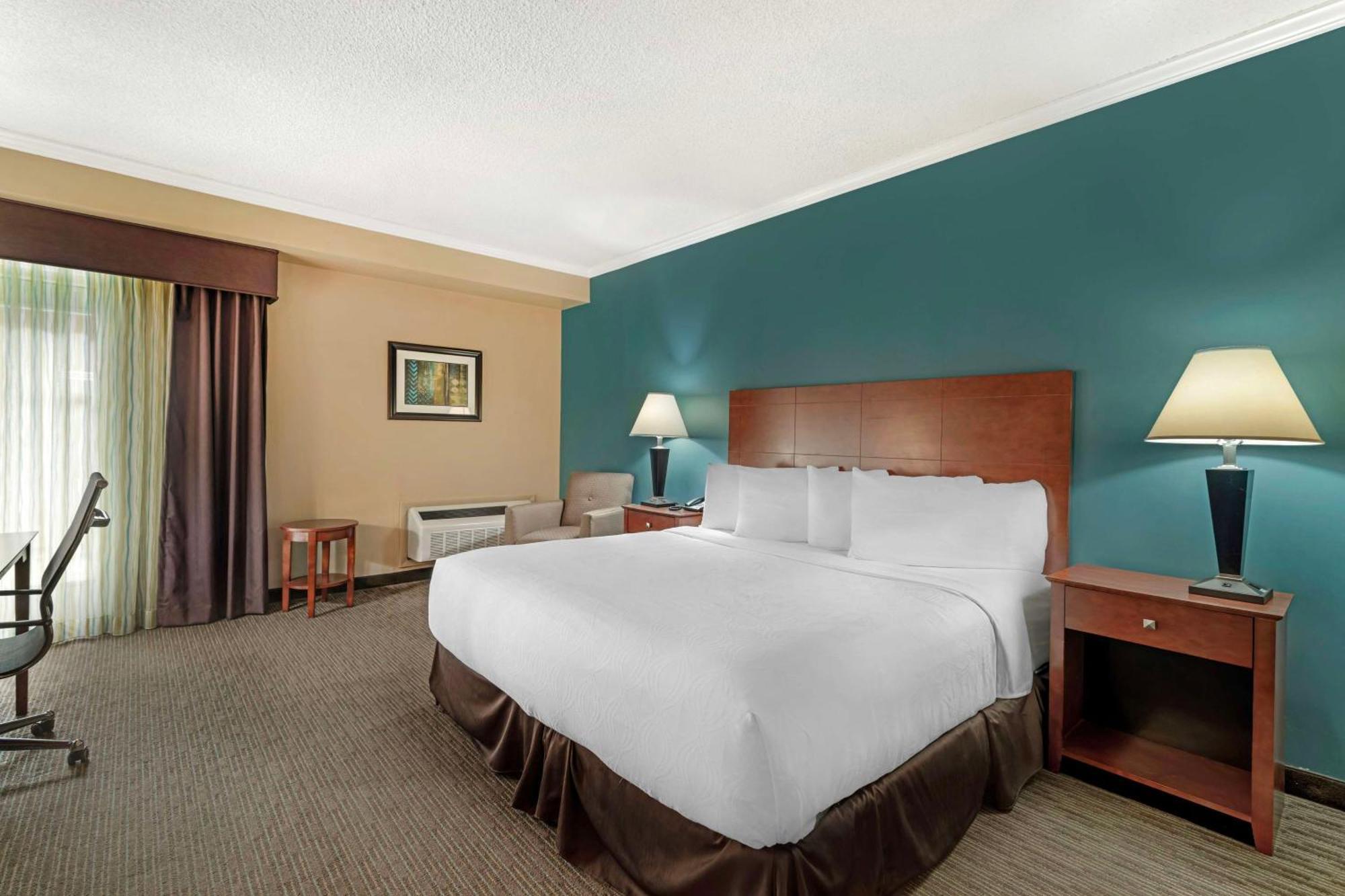 Best Western Plus Plattsburgh Eksteriør billede