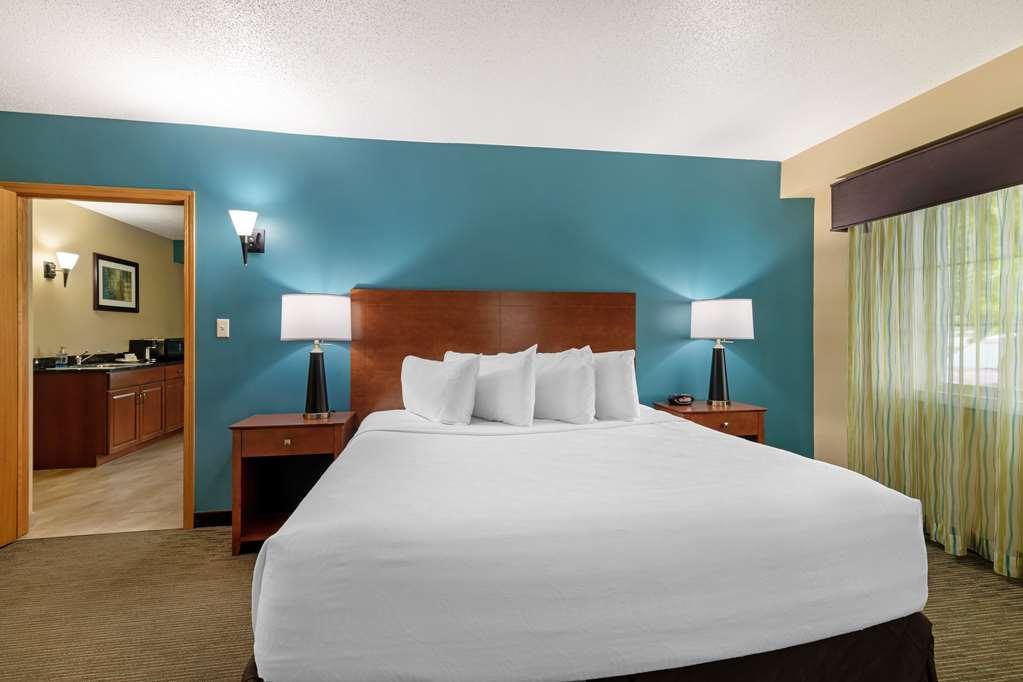 Best Western Plus Plattsburgh Værelse billede