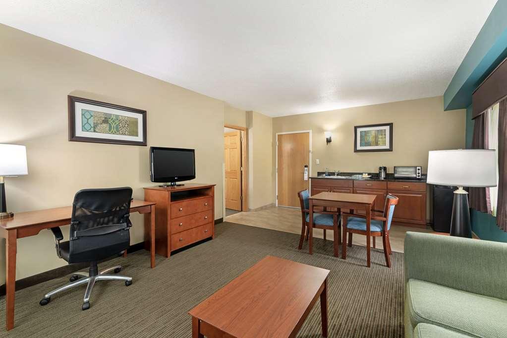 Best Western Plus Plattsburgh Værelse billede